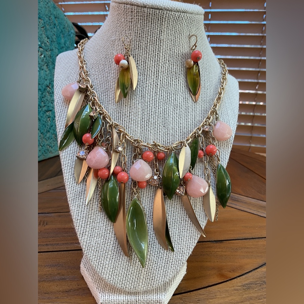 Coldwater Creek tropical design jewelry. EUC